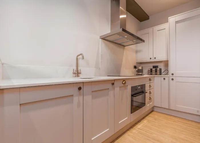 아파트 Premium Serviced Flat On Westbury High St 브리스틀